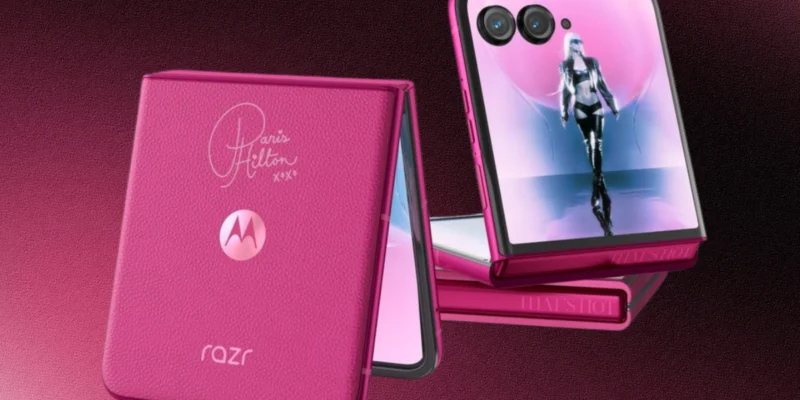 Motorola and Paris Hilton Collaborate for an Exclusive Razr Plus Edition